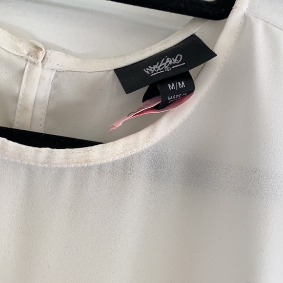 White peplum blouse - Picture 3 of 4